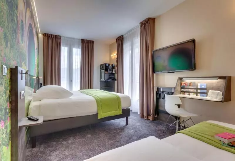 Отель Hôtel Kyriad Rennes Centre Gare