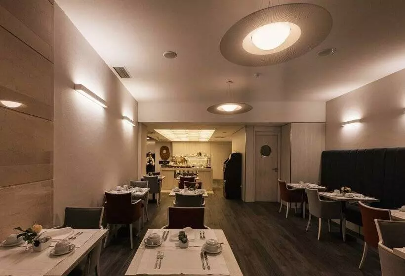 Hotel Marques De Pombal