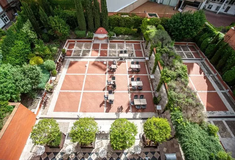 فندق Valladolid Recoletos