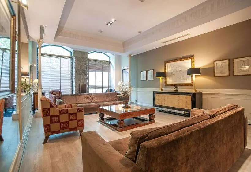 فندق Valladolid Recoletos