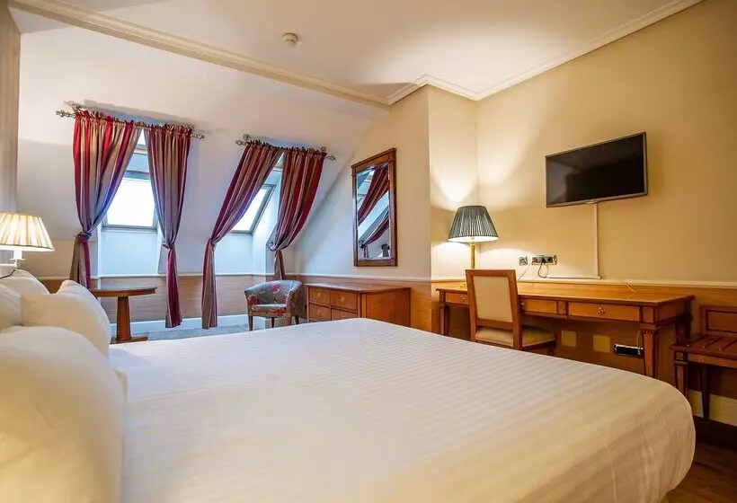 فندق Valladolid Recoletos