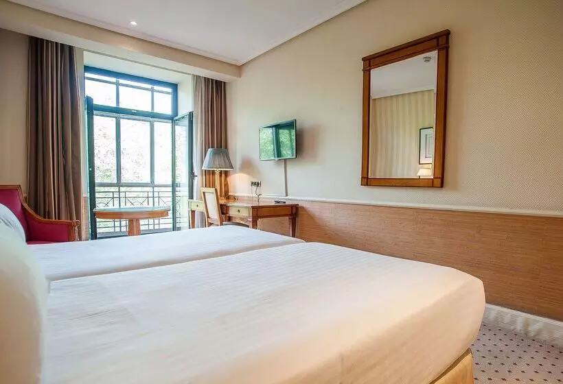 فندق Valladolid Recoletos