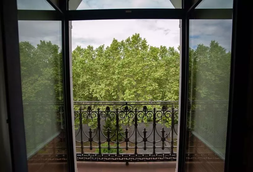 فندق Valladolid Recoletos