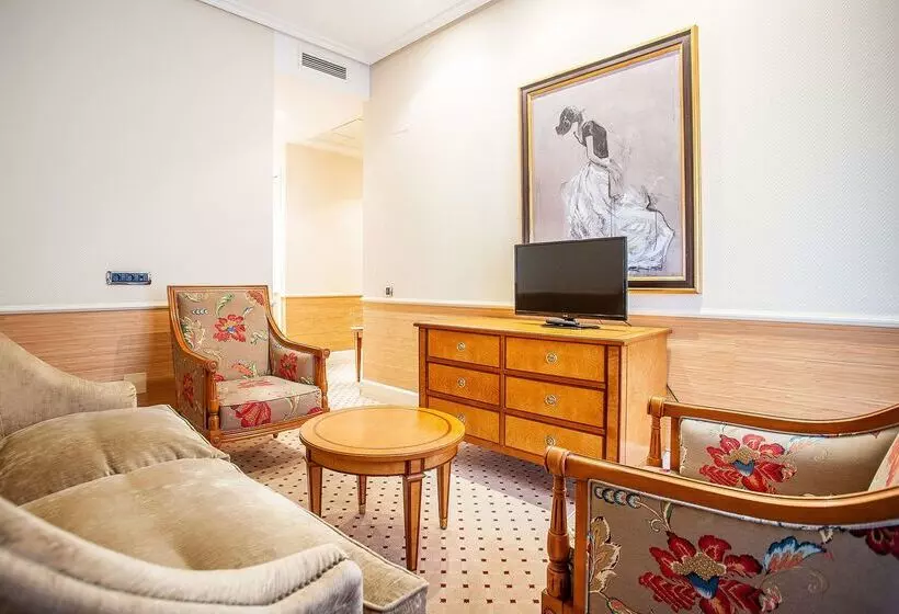 فندق Valladolid Recoletos