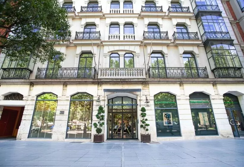 فندق Valladolid Recoletos