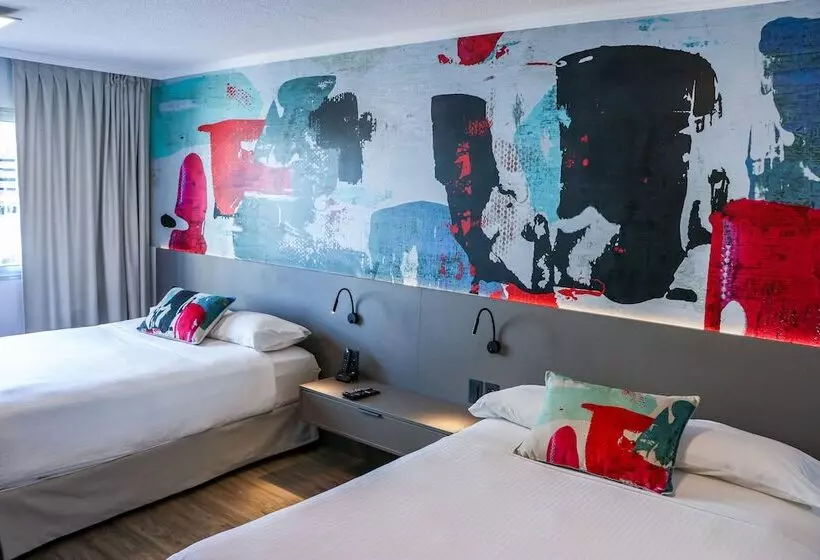 בית מלון כפרי Palladium Business