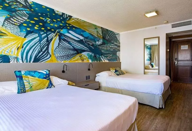 בית מלון כפרי Palladium Business