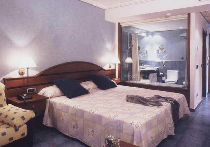 فندق Port Salins