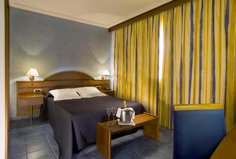 فندق Port Salins