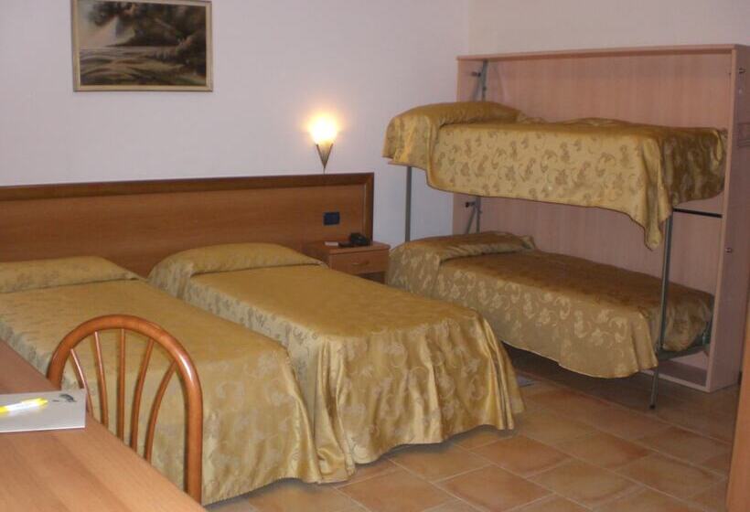 فندق Susa & Stazione