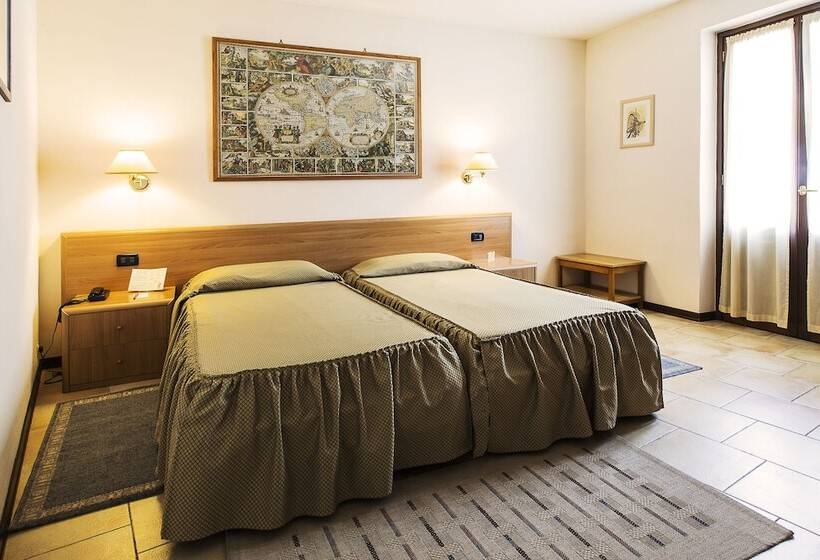 فندق Susa & Stazione