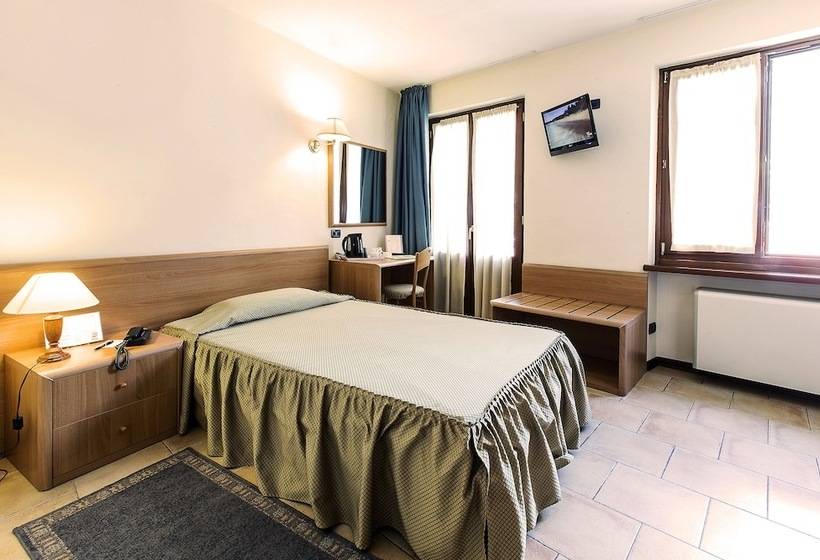 فندق Susa & Stazione