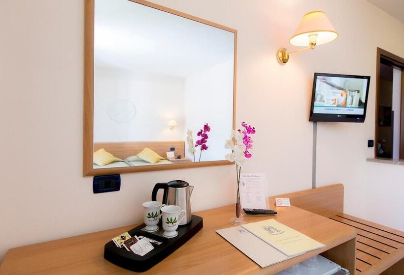 فندق Susa & Stazione