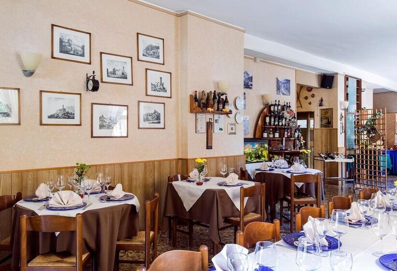 فندق Susa & Stazione