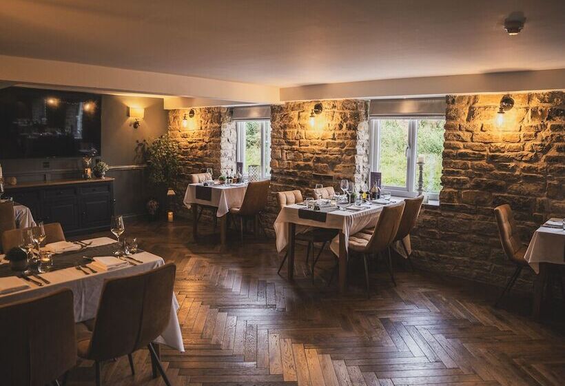 בית מלון כפרי Crossways