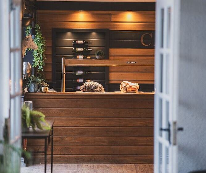 בית מלון כפרי Crossways