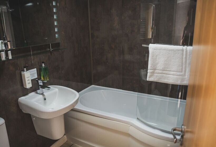 בית מלון כפרי Crossways