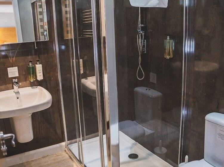 בית מלון כפרי Crossways