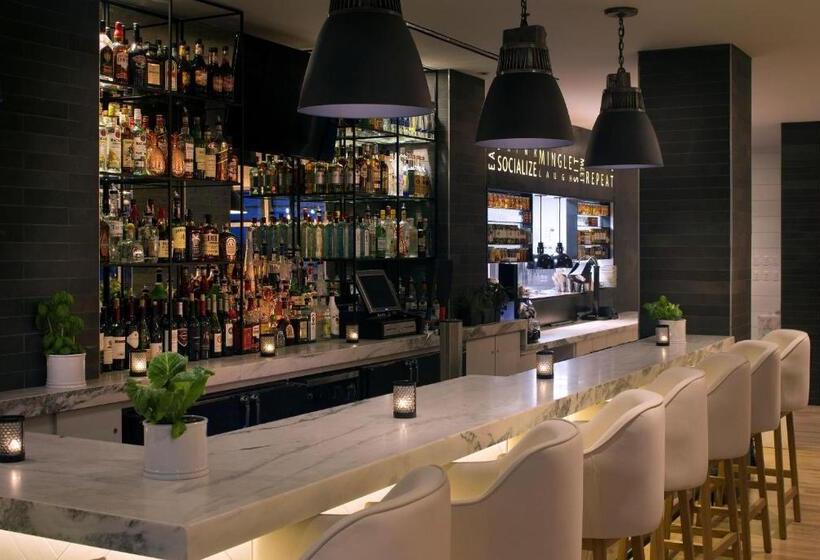 酒店 Treasure Island Beach Resort