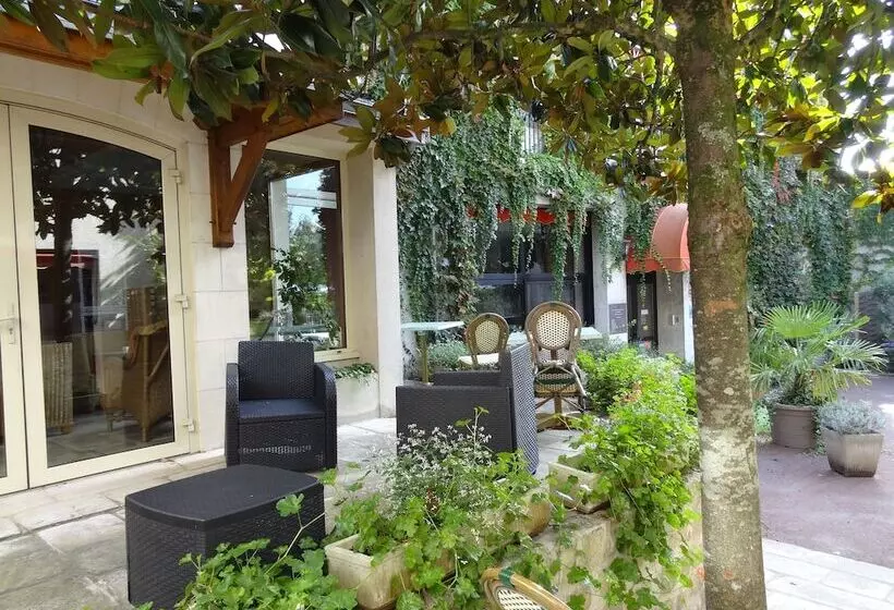 فندق Val De Loire