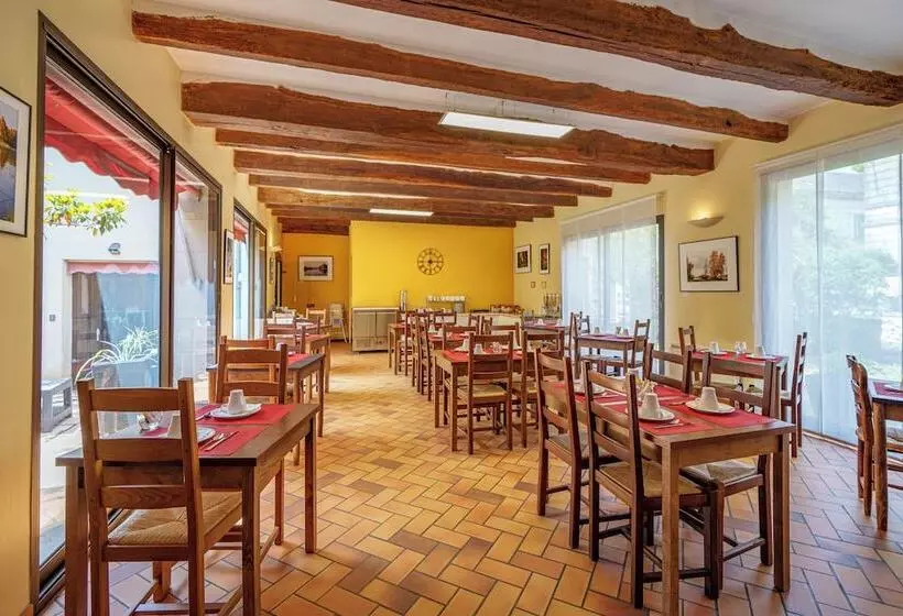 فندق Val De Loire