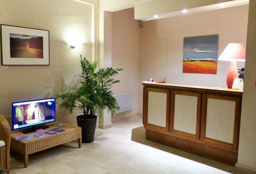 Отель Val De Loire