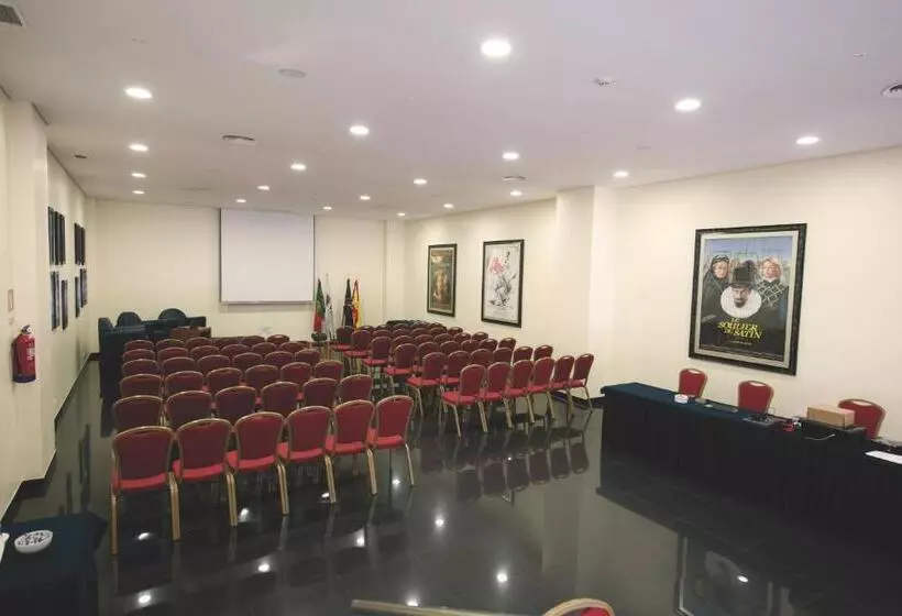 هتل Vila Gale Porto Centro