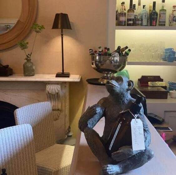 酒店 The Windsor Town House