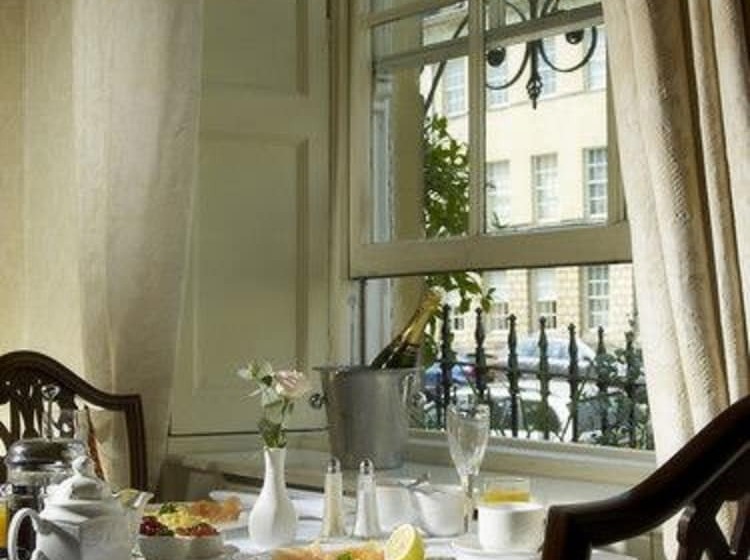 酒店 The Windsor Town House