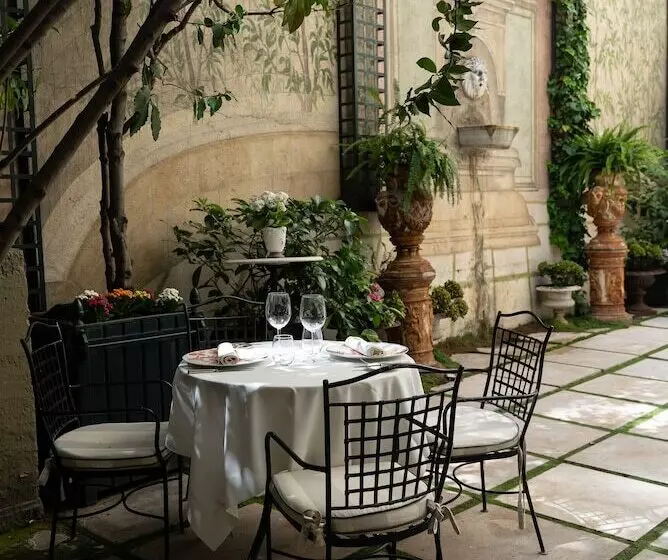 Relais & Châteaux Hotel Orfila