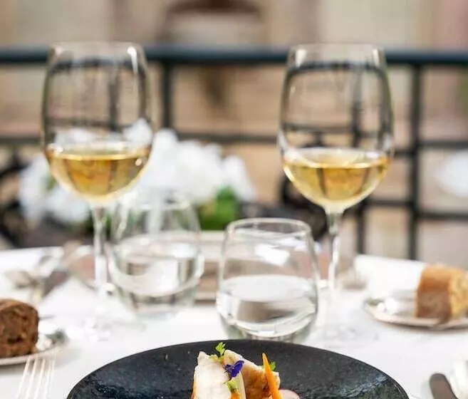 Relais & Châteaux Hotel Orfila