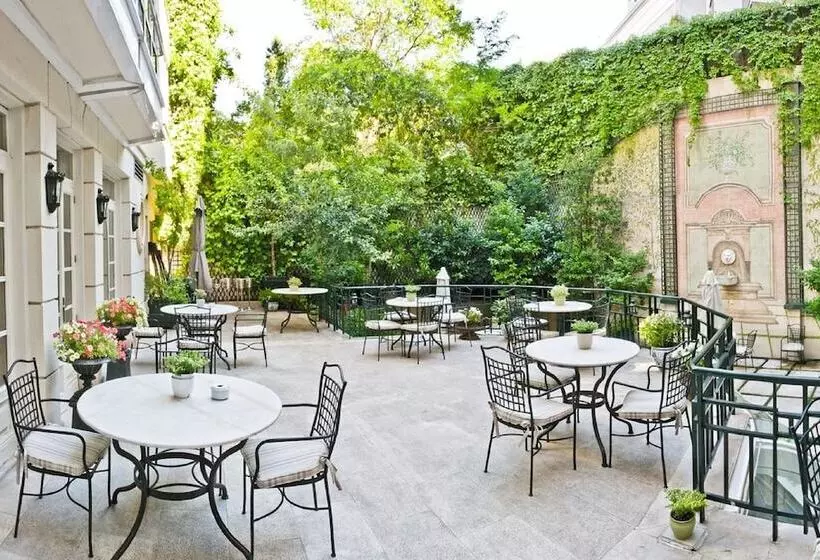 Relais & Châteaux Hotel Orfila
