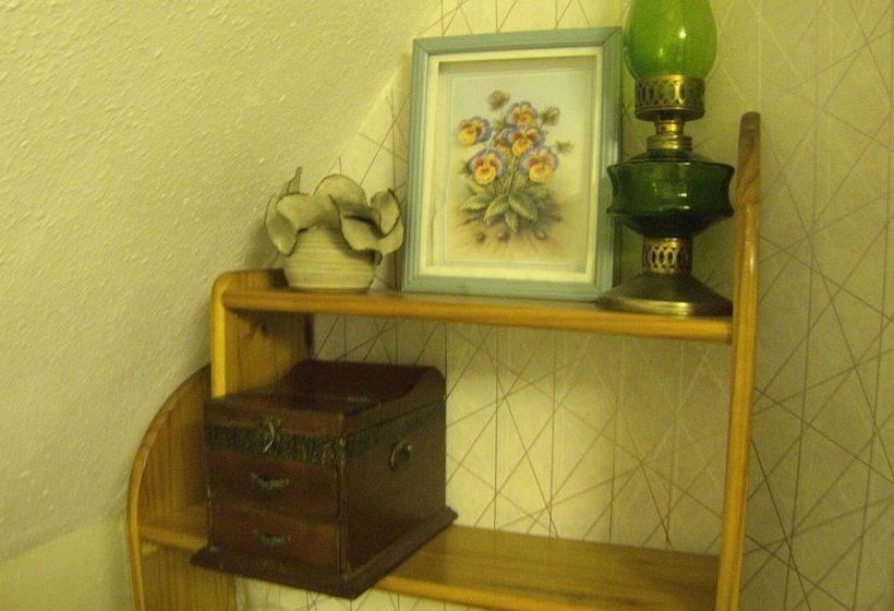 민박 Ms Mccreadys Guest House