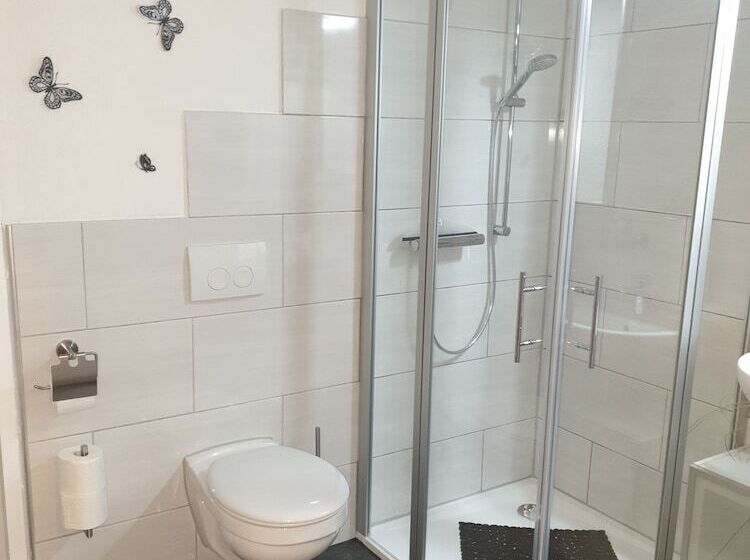 پانسیون Gästezimmer Haus Talblick