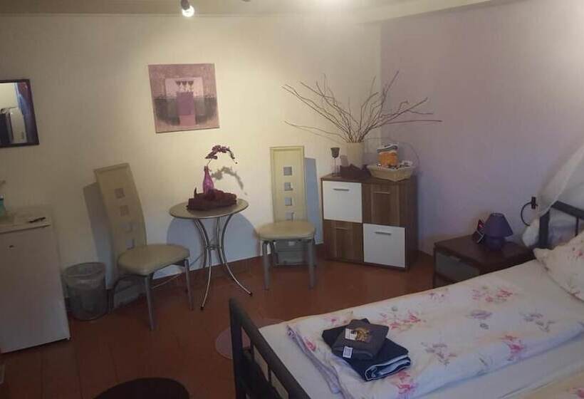 پانسیون Gästezimmer Haus Talblick