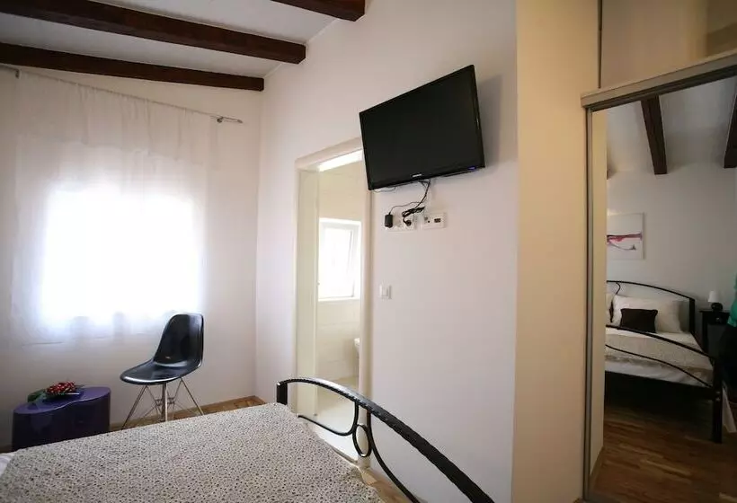 پانسیون Rooms Beljan