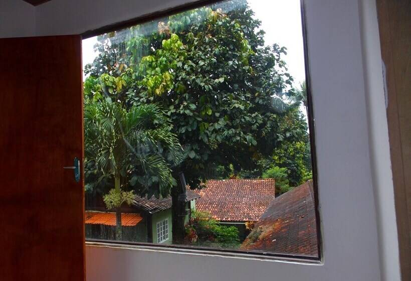 Отель Pousada L'auberge