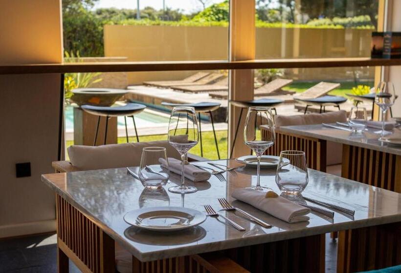 هتل Sense Of Ofir