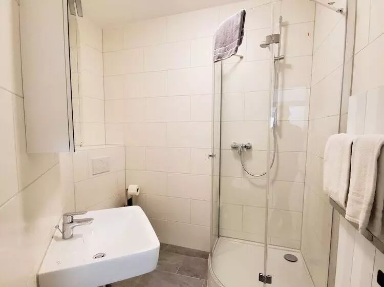 ペンション Privatzimmer Zu Vermieten