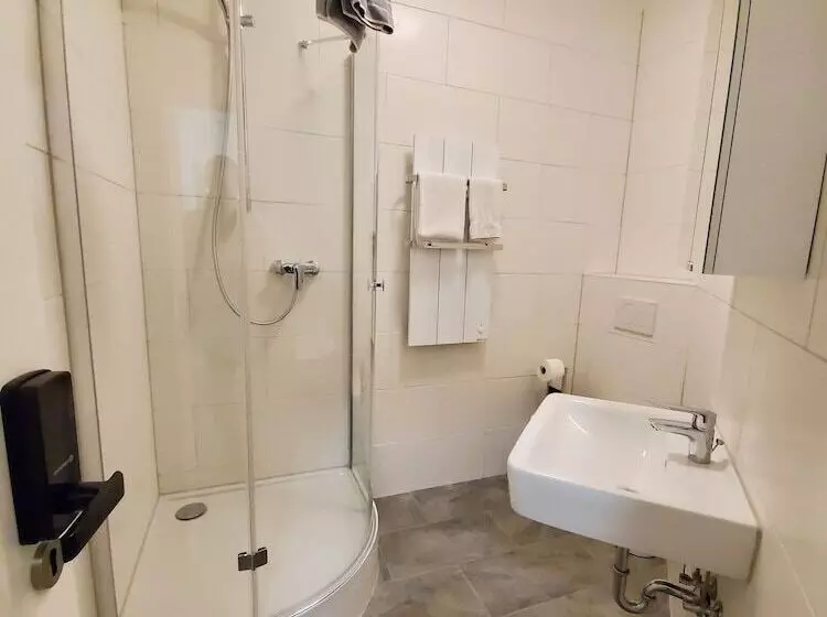 ペンション Privatzimmer Zu Vermieten
