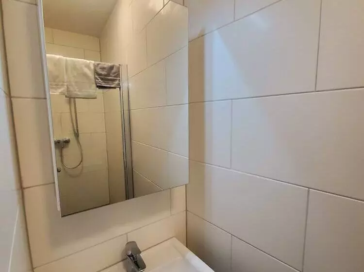 ペンション Privatzimmer Zu Vermieten