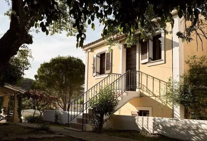 Razis Apartments