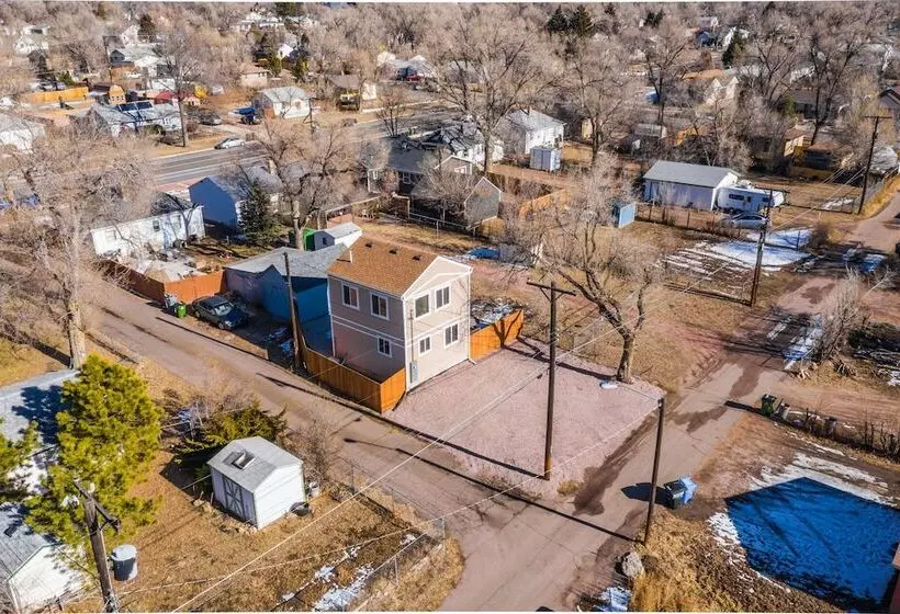 1 Bedroom East Dt