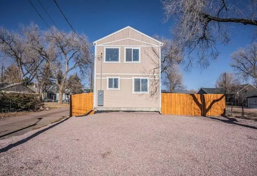 1 Bedroom East Dt