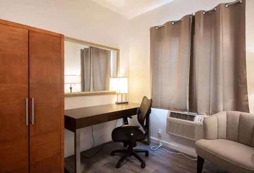 Retkeilymaja Anchor Pointe Inn