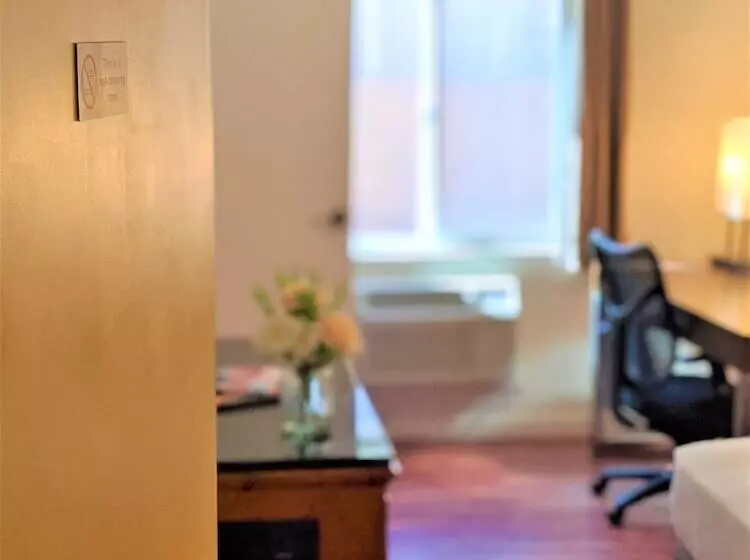 Retkeilymaja Anchor Pointe Inn