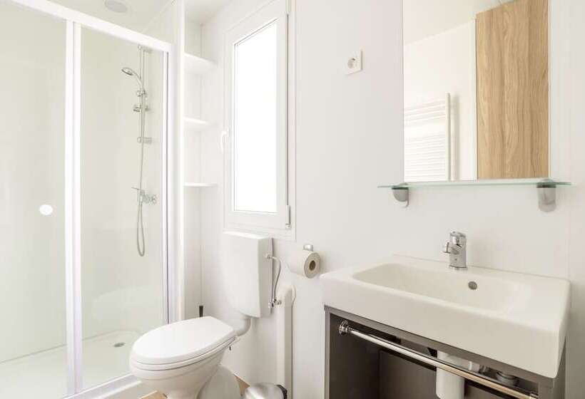 First Camp Glyttingelinkoping