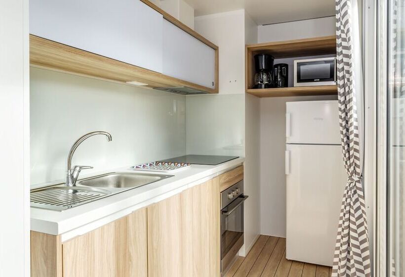 First Camp Glyttingelinkoping