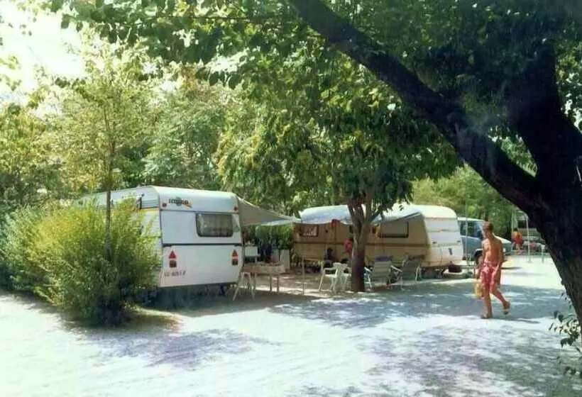 ホテル Camping & Bungalows Suspiro Del Moro
