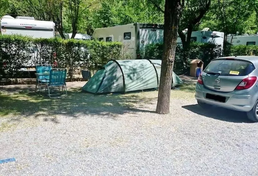 ホテル Camping & Bungalows Suspiro Del Moro